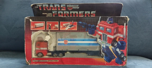 Transformers Hasbro G1 Reissue Blaster Figura de acción Walmart Exclusive