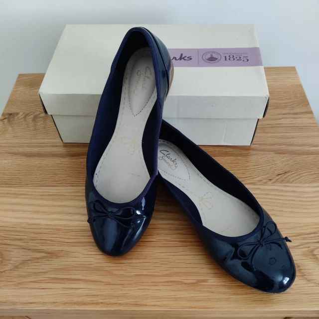 CLARKS SIZE 5 Flats Couture Bloom Navy Blue Patent Ballet 12.99 PicClick UK