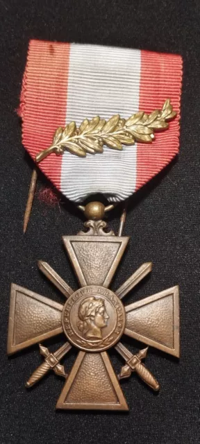 D24F* (A) Belle médaille militaire croix des TOE avec palme french medal