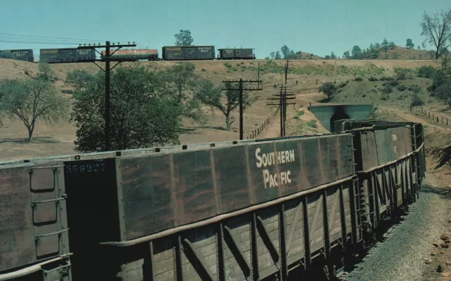 Vintage Postcard Southern Pacific Bay Window Caboose Rolls Engines Haul Train