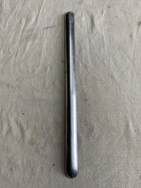 1947 1953 Chevy GMC Truck WINDSHIELD CENTER DIVIDER BAR 47-53 1950 1951 1952