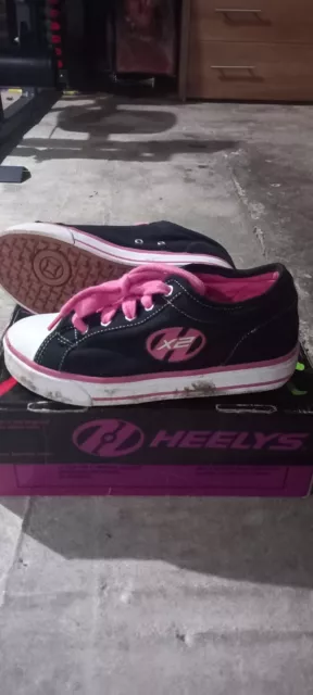 heeleys size 2