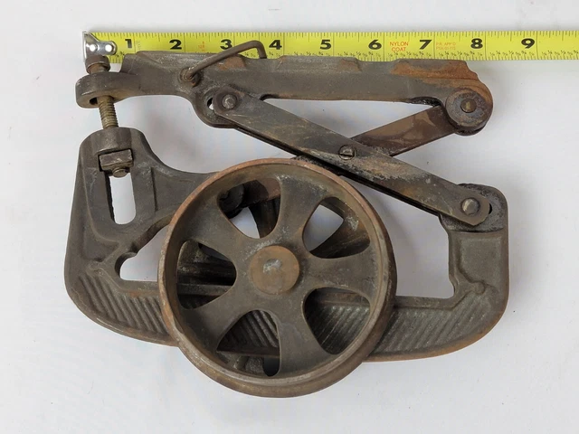 Rare Ives Barn Parlor Pocket Door Roller - Collectible Antique Replacement Pair 7