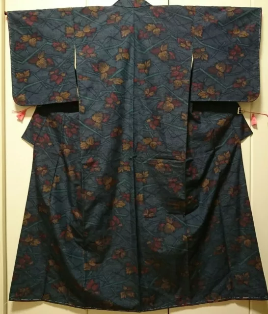 Woman Japanese Kimono Komon Silk Tsumugi Flowers Navy Blue Vintage