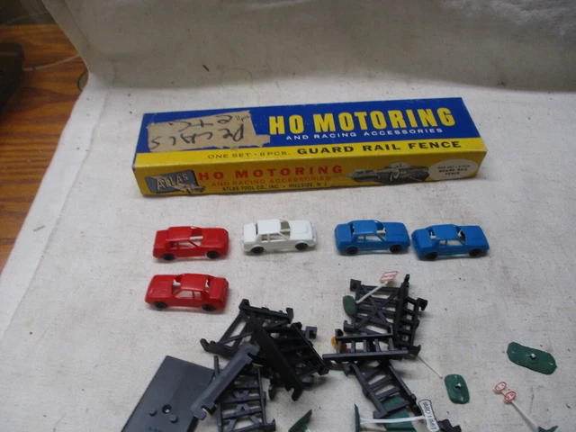 Vintage group HO cars,  trustles, sign,  Atlas guard rail fence
