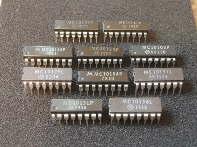 QTY 10: Assorted Vintage ECL Integrated Circuits IC’s Collectible NOS Motorola