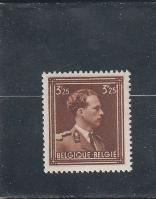 L5275 BELGIQUE TIMBRE N° Y&T 645 de 1943 " Léopold III " NEUF**