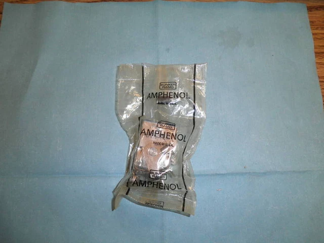 Amphenol: 26-1394 Connettore W/26 4301 8S Alloggiamento. Nuovo - Fondo di