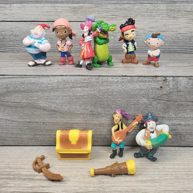 Lot 8 Disney Jr Jake and the Neverland Pirates Mini 2"  PVC Toy Figures