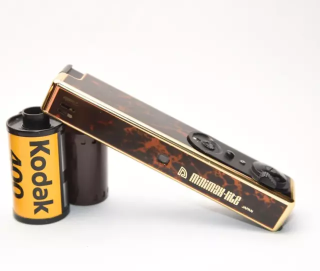 appareil photo miniature MINIMAX LITE Nikoh or avec briquet intégré Minox film