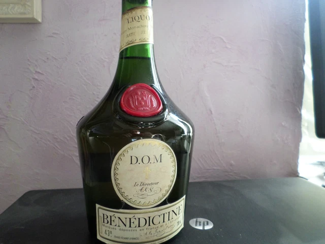  Benedictine  D.o.m.tres Vieille Bouteille Fecamp 43 ° Embal Ori Directeur Super