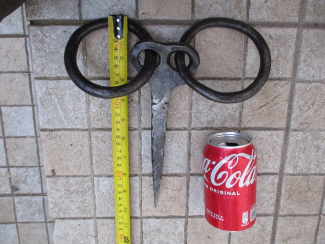 Antique Wrought Iron Strong Tethering Double Ring on Pin Game Hook Old Hardware 7