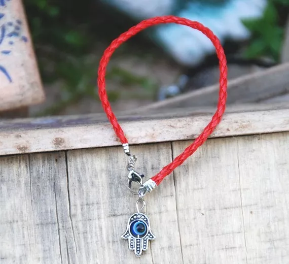 Hamsa Kaballah Bracelet...... Against Evil Eye Jewish Hand Luck String Red Lucky