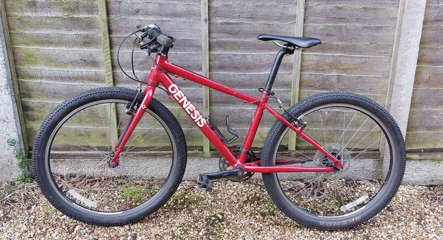 Red genesis mountain bike deals