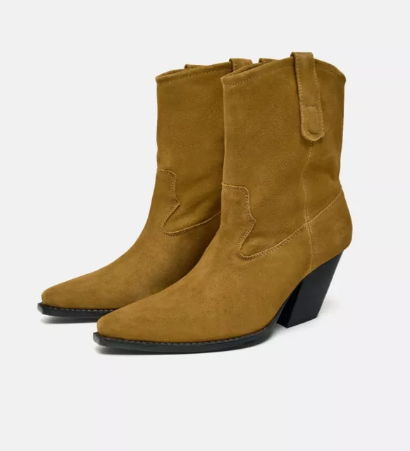 ASH ANKLE BOOTS Size 37 Iconic Style From Ash Jalouse Taupe Suede Western Ankle 20.00 PicClick UK