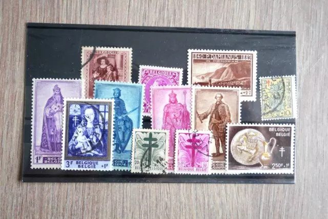 Lot  De  Timbres   Neufs Et Obliteres  - Belgique - Annees  1930