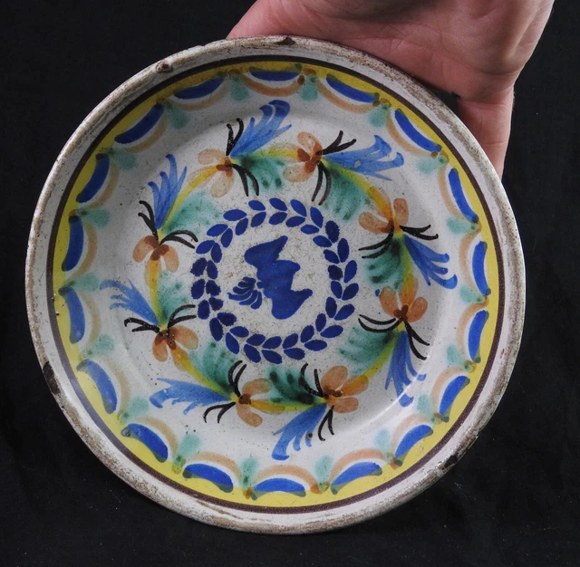 ancienne assiette en faïence de Nevers 18 eme