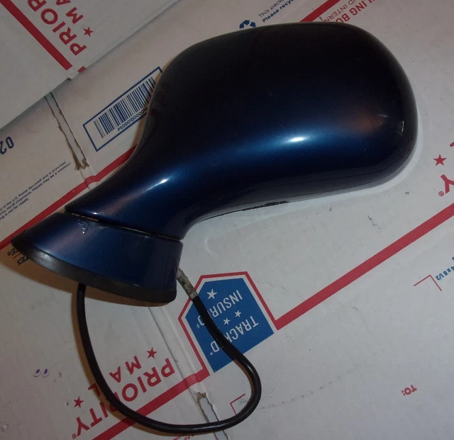 1996-2002 BMW Z3 LEFT DRIVER SIDE REAR VIEW DOOR MIRROR Topaz Blue OEM 1996-2002 BMW Z3 LEFT DRIVER SIDE REAR VIEW DOOR MIRROR Topaz Blue OEM