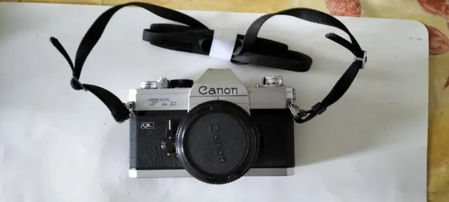 CANON FTb + CANON LENS FD  50mm 1 : 1.8 MADE IN JAPON