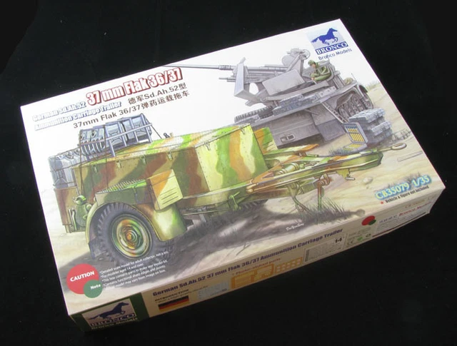 WW2 Diorama 1/35 Scale Zundapp KS750 Motorcycle With 3 Figures (Tamiya