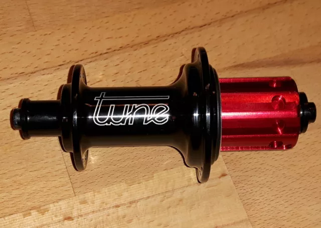 Tune Mag 170 24-Loch HR-Nabe schwarz Hinterrad rear hub Road Rennrad