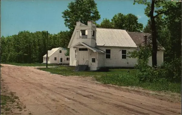 Irons Union Church,MI Teich Lake County Michigan Chrome Postcard Vintage