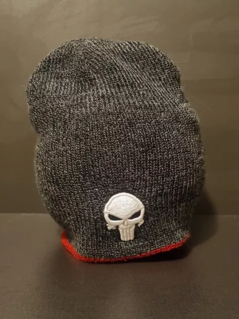 Marvel Daredevil & Punisher Reversible Beanie Hat Cap Loot Crate Brand New