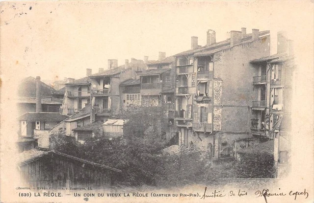 CPA 33 LA REOLE UN CORNER DU VIEUX LA REOLE (back not divided)