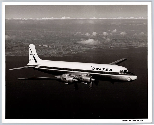 AVIATION AIRPLANE UNITED Airlines Douglas DC-7 In Flight B&W 8x10 Photo ...