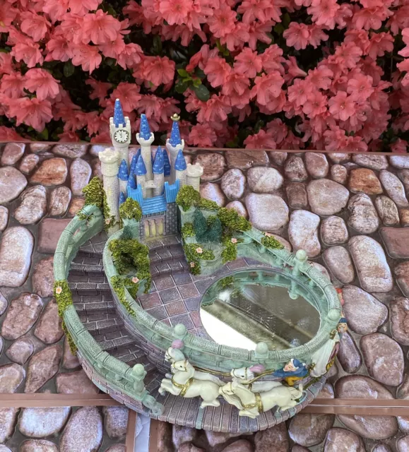 Vintage Disney Cinderella Music Box Prince Charming Skating Castle RARE