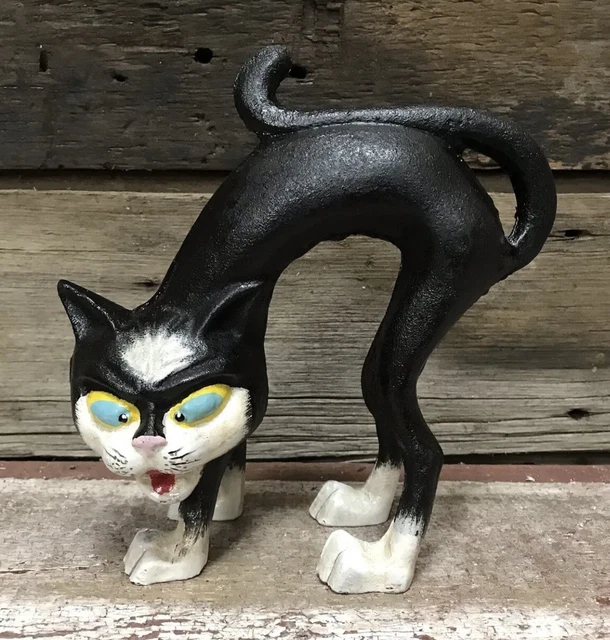 Black Cat Scaredy Cat Cast Iron Halloween Figurine Door Stop, 7.5” x 7”