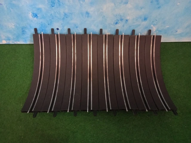 Looping complet 8 rails et attaches pour circuit voitures électrique Carrera GO