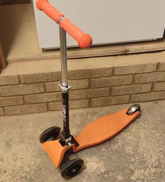 Child 3style three wheel scooter height adjustable light up wheels kids orange