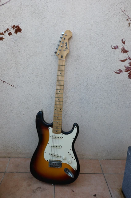 Guitare électrique Stratocaster Vintage JIM HARLEY Electric guitar