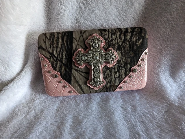 Realtree Max-4 Camouflage & Pink Cross Wallet, Ladies Rhinestone Clutch