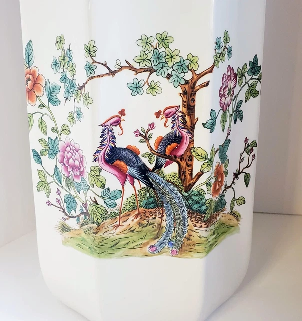 Vintage Oriental Peacock Design Porcelain Table Lamp 2