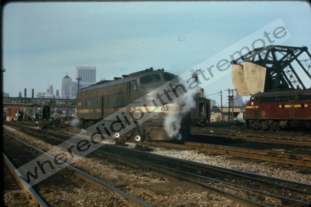 Orig. Slide NYC New York Central Railroad 4081 EMD E8A 17th St Chicago 1969