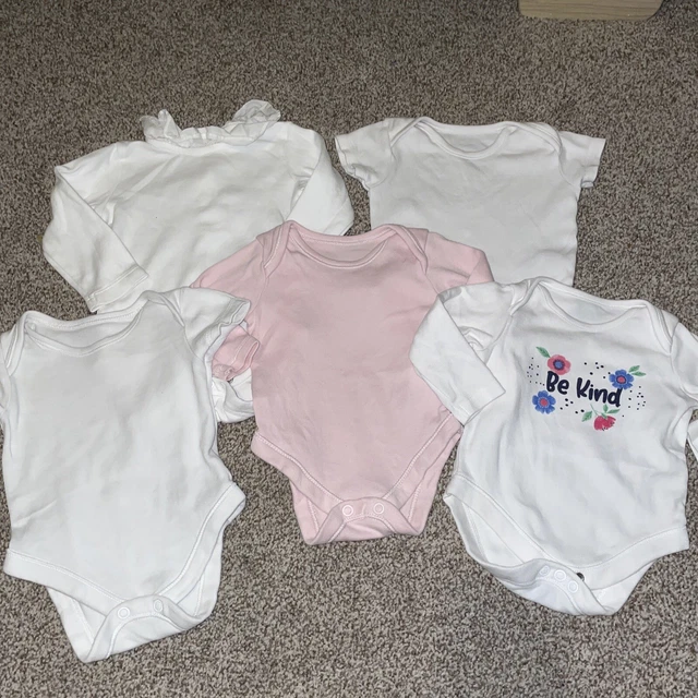 baby girls bundle of 5 bodysuits, 0-3 months