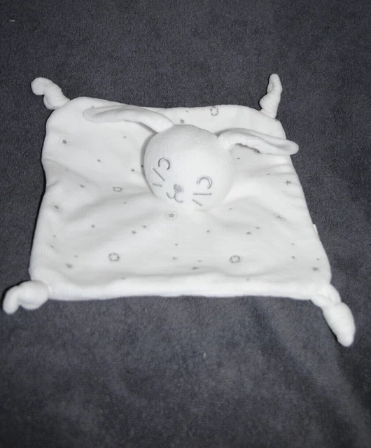Doudou Plat lapin Blanc SIPLEC LECLERC Carré Motif Gris Etoiles 4 Nœuds TTBE 2