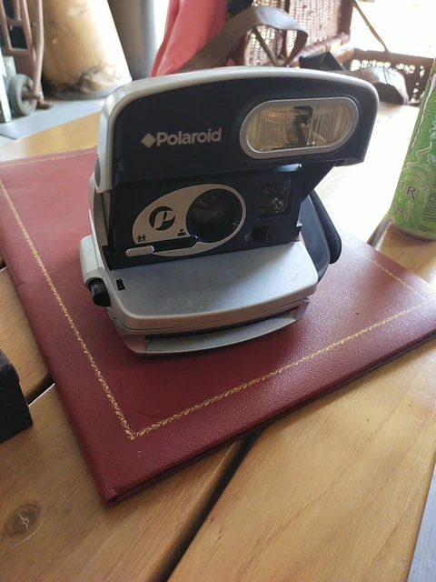 Polaroid 600 P Gris