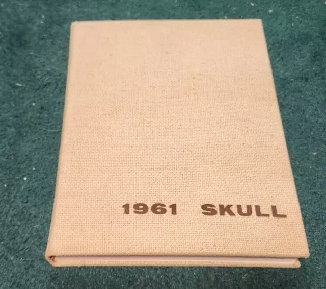 1961 SKULL Temple University School of Medicine Yearbook Clean No Signatures