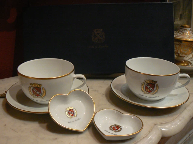 Tasses à Déjeuner Limoges Avec Soucoupes - Porcelaine Bleue & Rose - Occasion