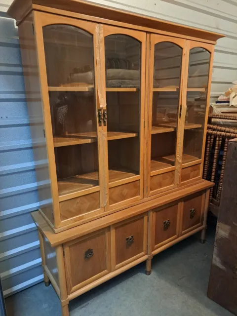 Vintage late-1970s Dining Room Set (table + 6 chairs, buffet, display cabinet)