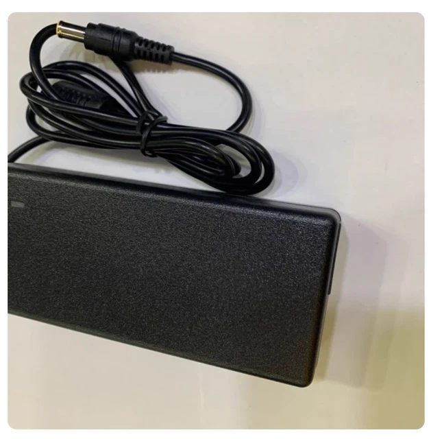 Adaptateur Secteur FSP 150W 12V 12.5A - Modèle FSP150-AHAN1-VR, Occasion