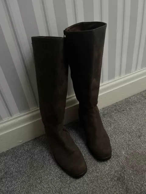 Russell and deals bromley leather boots