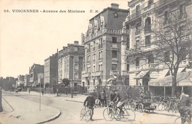 Cpa 94 Vincennes Avenue Des Minimes
