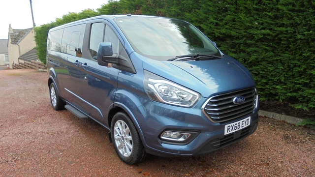 68 Ford Transit Custom Tourneo TITANIUM LWB WHEELCHAIR ACCESS DISABLED MPV