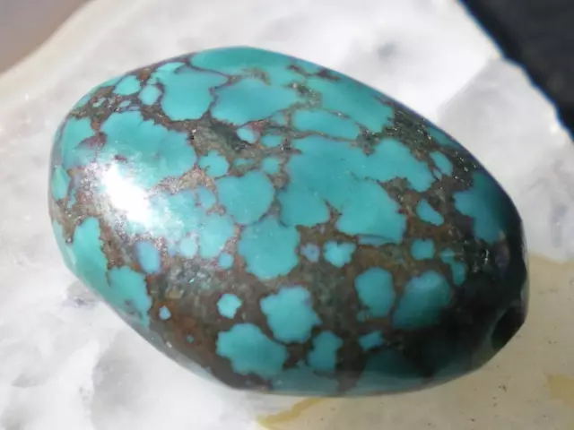 1 Wonderfull  Genuine old turquoise Bead From Nepal   9 cts !!