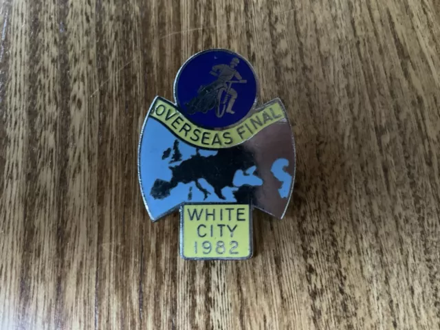 Speedway Badge White City Overseas Final 1982