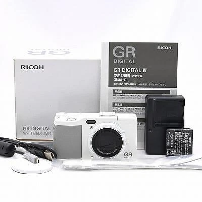[Top Mint] RICOH GR DIGITAL IV digital 10.4MP Camera White Edition JAPAN